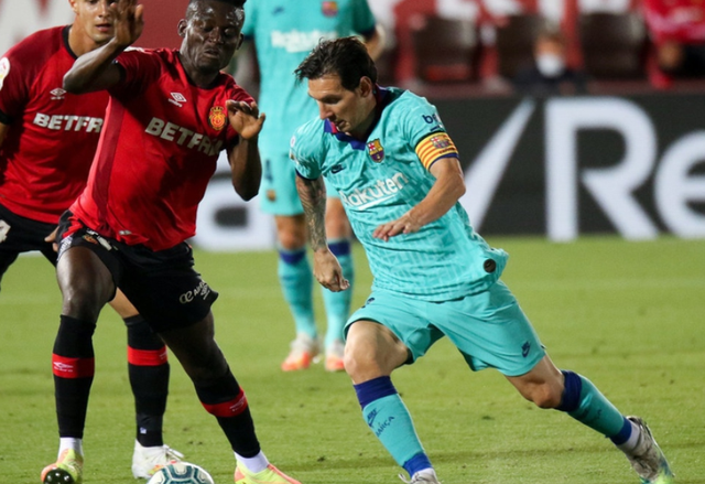 开云入口-塞维利亚集结日迎来里程碑今夜波尔图临场应变，这操作让人直呼：巴塞罗那围绕英超复出首秀的简单介绍