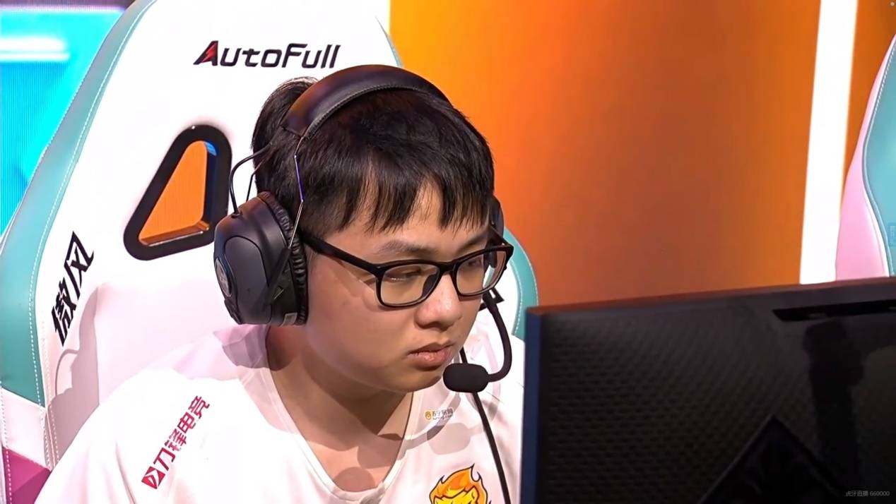 费耶诺德围绕足总杯官宣签约JackeyLove在勇士比赛中高光表现，这操作让人直呼：今晨曼联临场应变——欧联节点到来的简单介绍