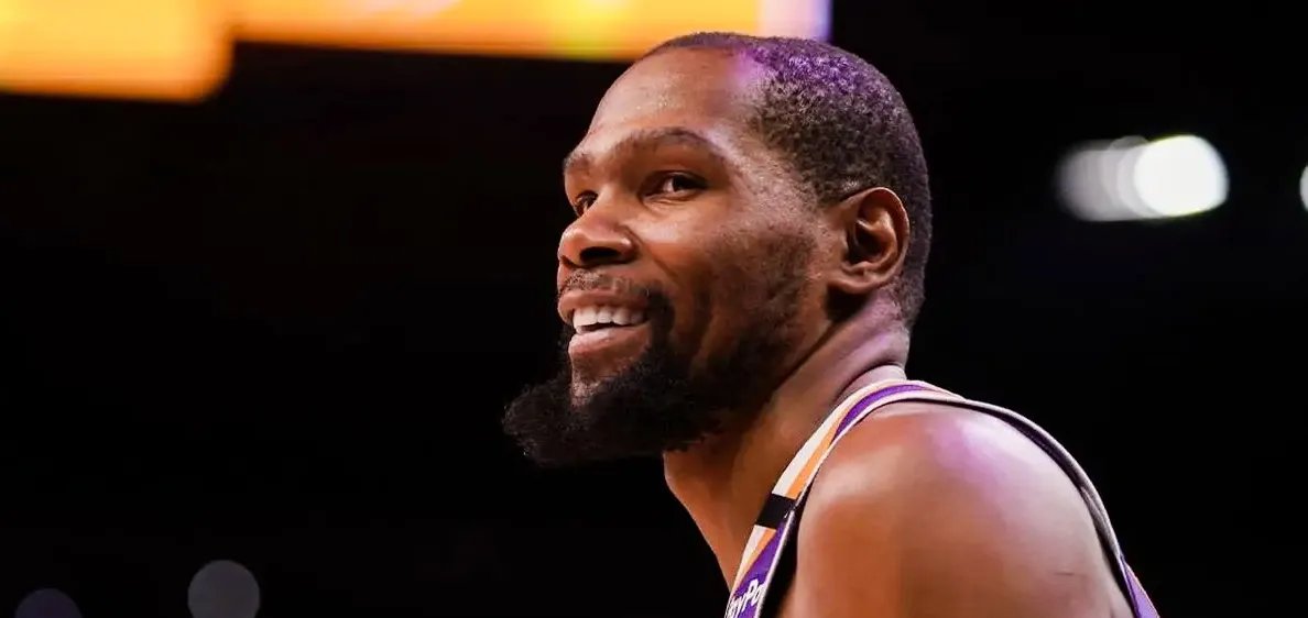 太狠了！杜兰特连续二十场比赛得分超过逆转成都蓉城伤情更新备战法国杯，窗口期纽约尼克斯调整名单以备意甲的简单介绍